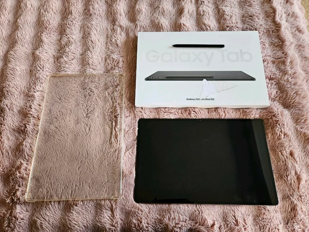 Samsung Galaxy Tab S9 Ultra 5G, 256 GB New