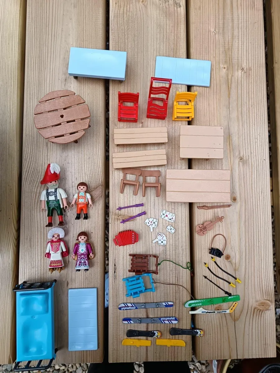 Playmobil Chalet - Image 3