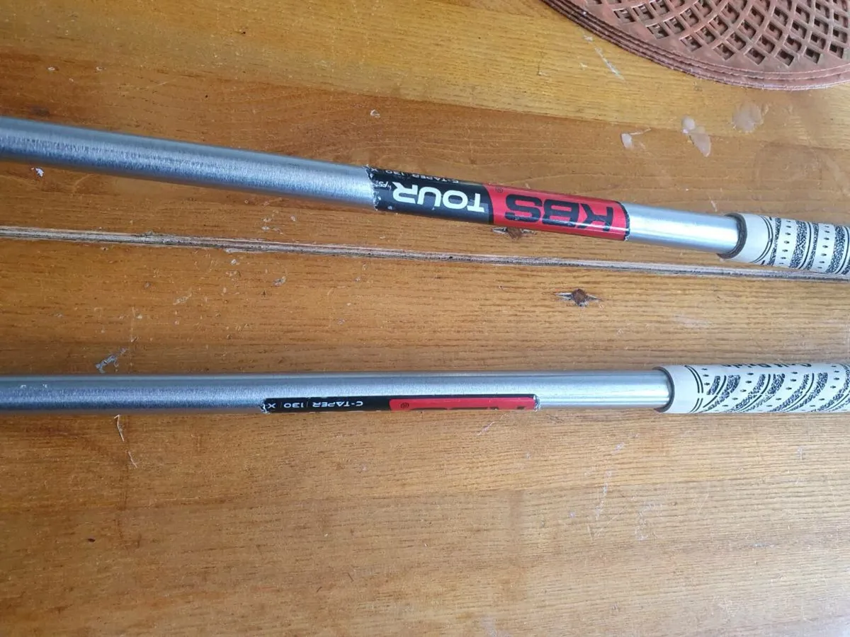 TAYLORMADE P730 PW & 9 IRON - Image 4