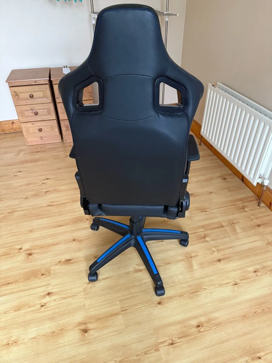 Office chair - Image 4