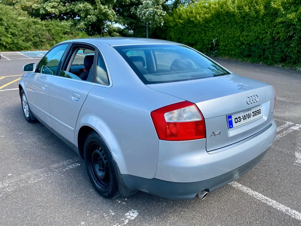 1 OWNER FROM NEW AUDI A4 SALOON NEW NCT & LOW MILE - Image 4