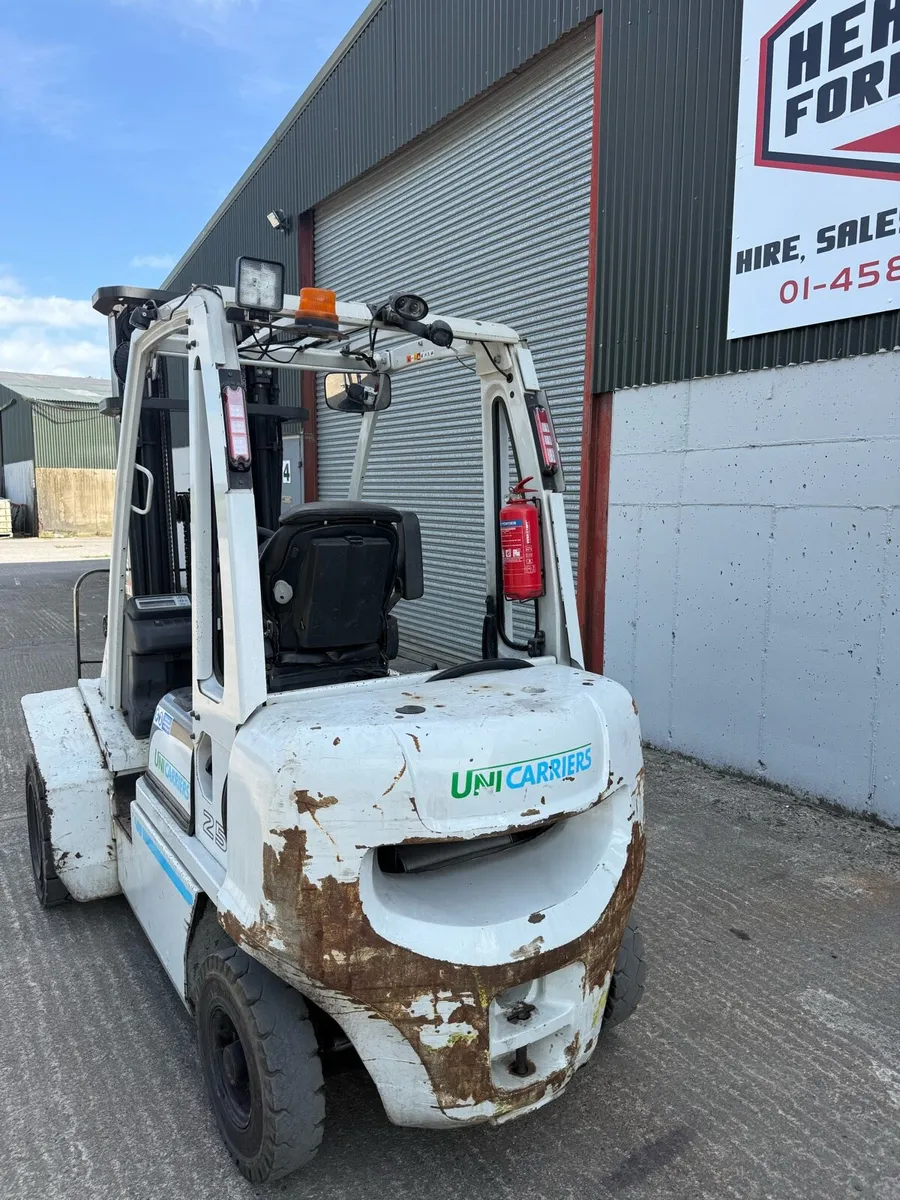 Nissan Forklift - Image 3