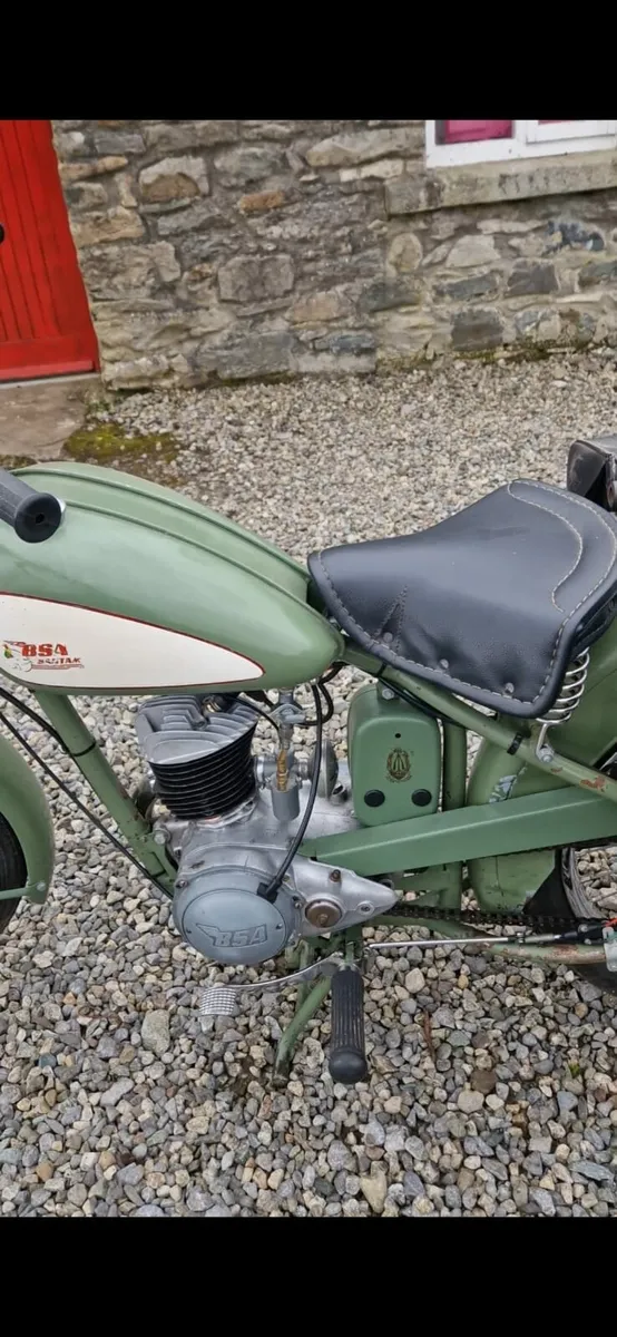 BSA 125 - Image 4