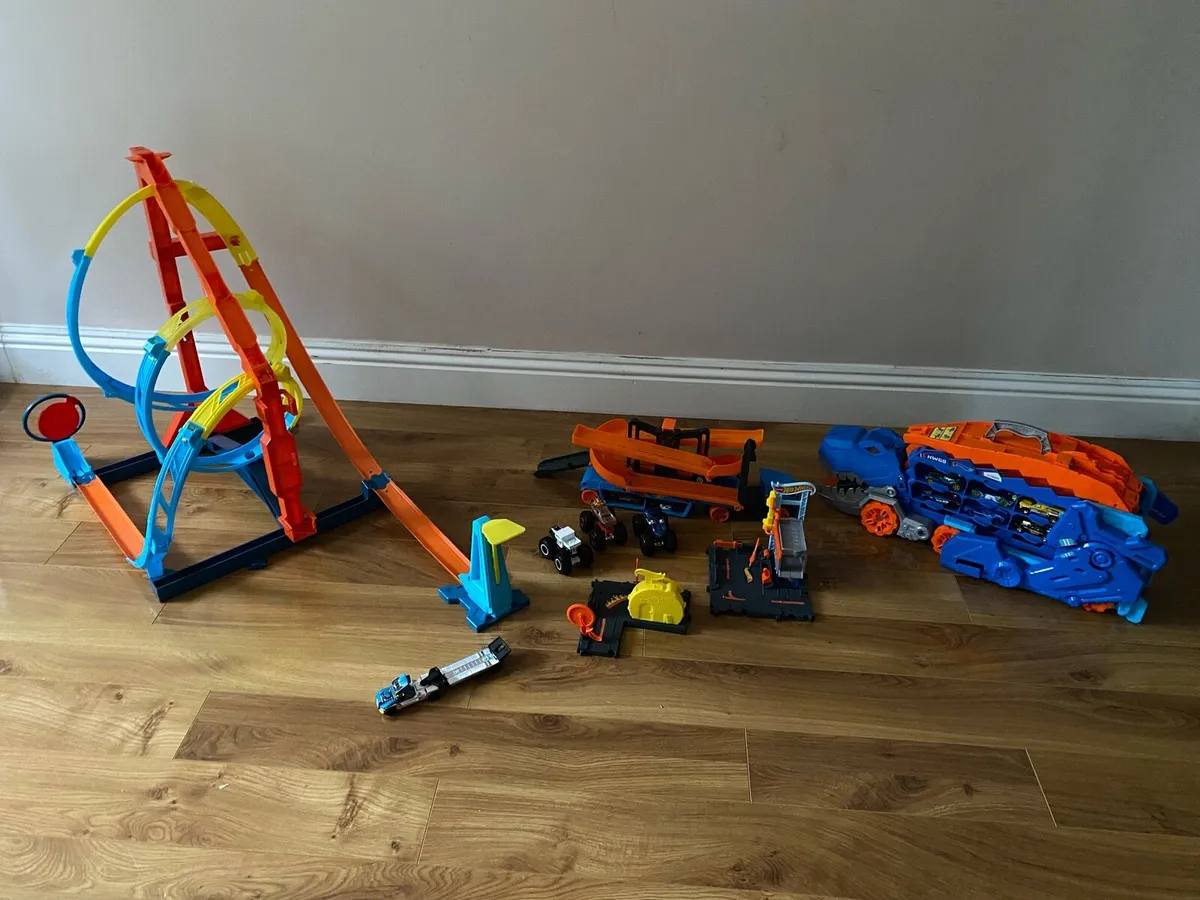 Hot Wheels selection - Image 1