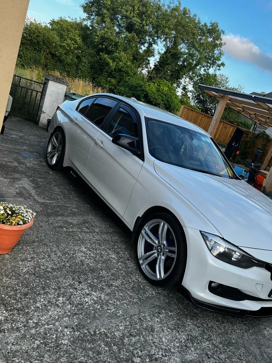 BMW f30 320d - Image 1