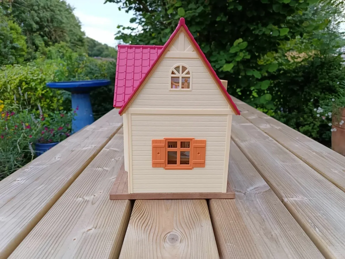Sylvanian Families House - Image 4