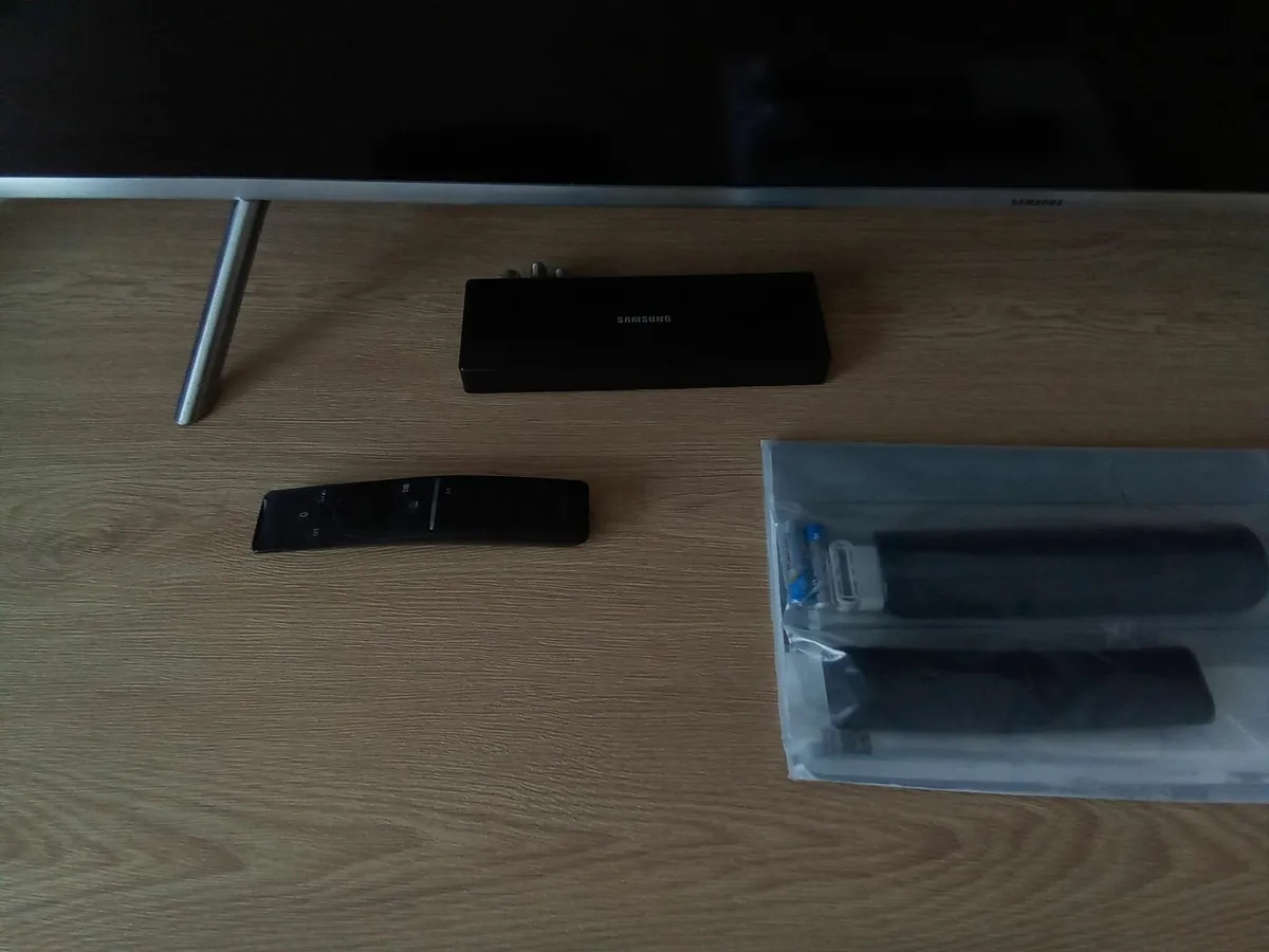Samsung TV - Image 2