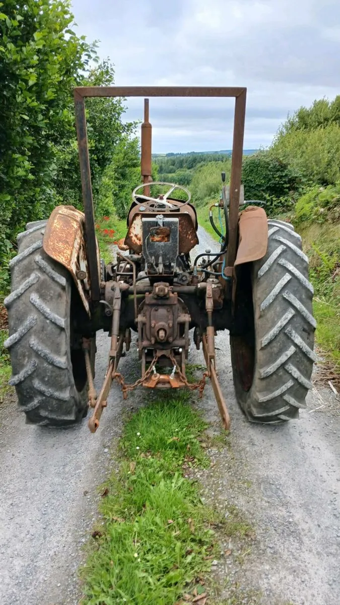 David Brown 880 - Image 3