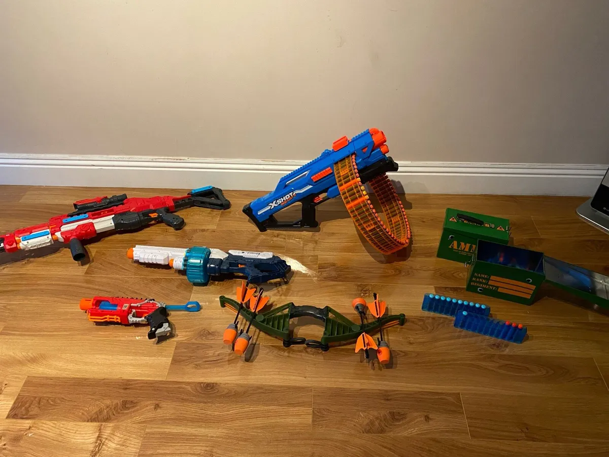 Nerf and XShot collection with 100+ Darts - Image 1