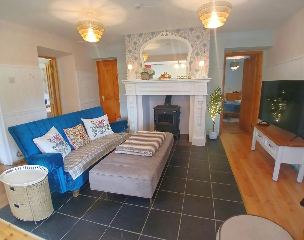 Charming family home in a sought-after location! - Image 1