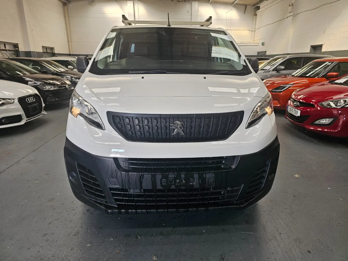 Peugeot Expert 2022 - Image 2