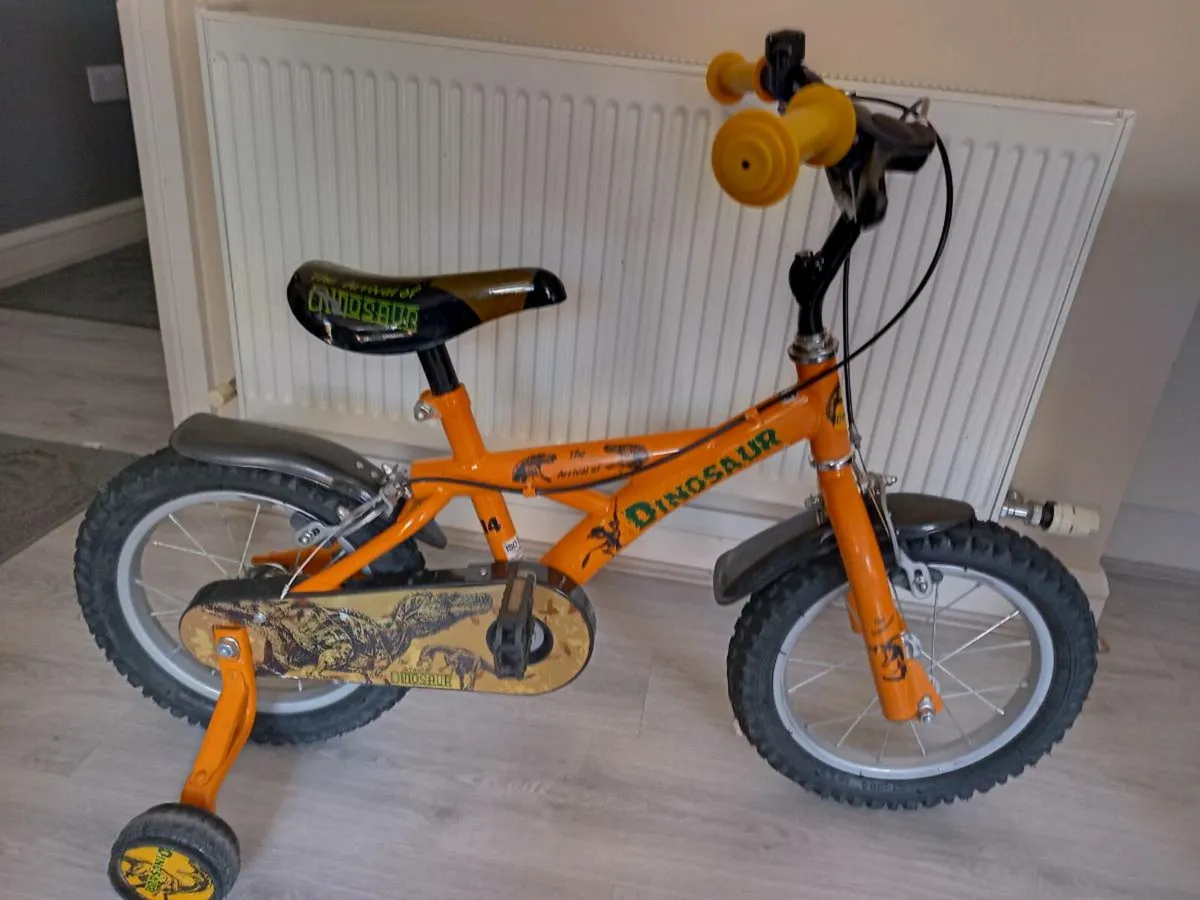 Kids dinosaur bike size 14 inch wheels - Image 2