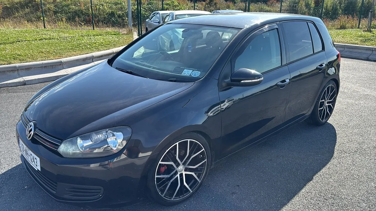 2013 Volkswagen Golf 1.6 Tdi high line - Image 1