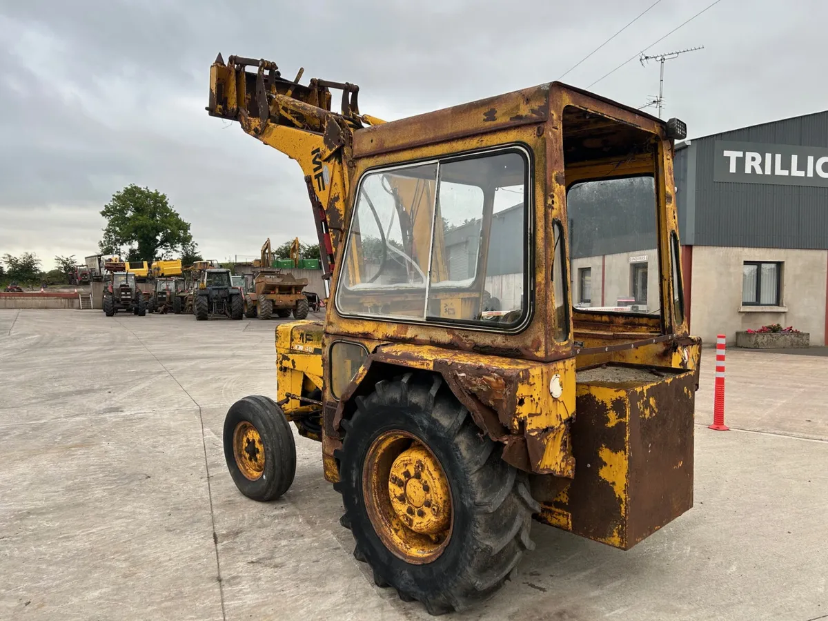 Massey Ferguson 40 Loader - Image 3