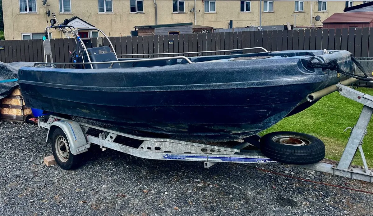 Pioner Multi Boat with trailer - Image 3