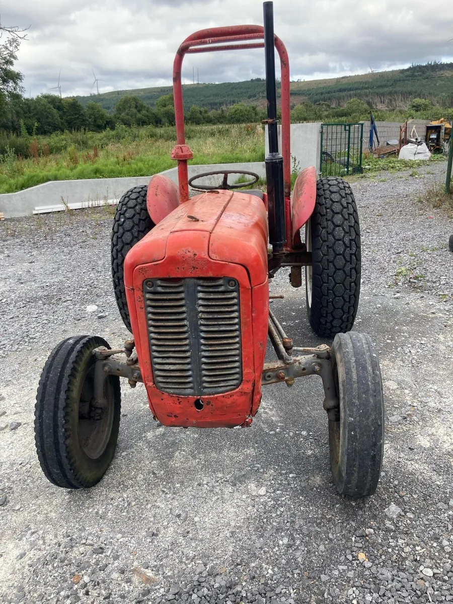 Massey Ferguson 35 - Image 1