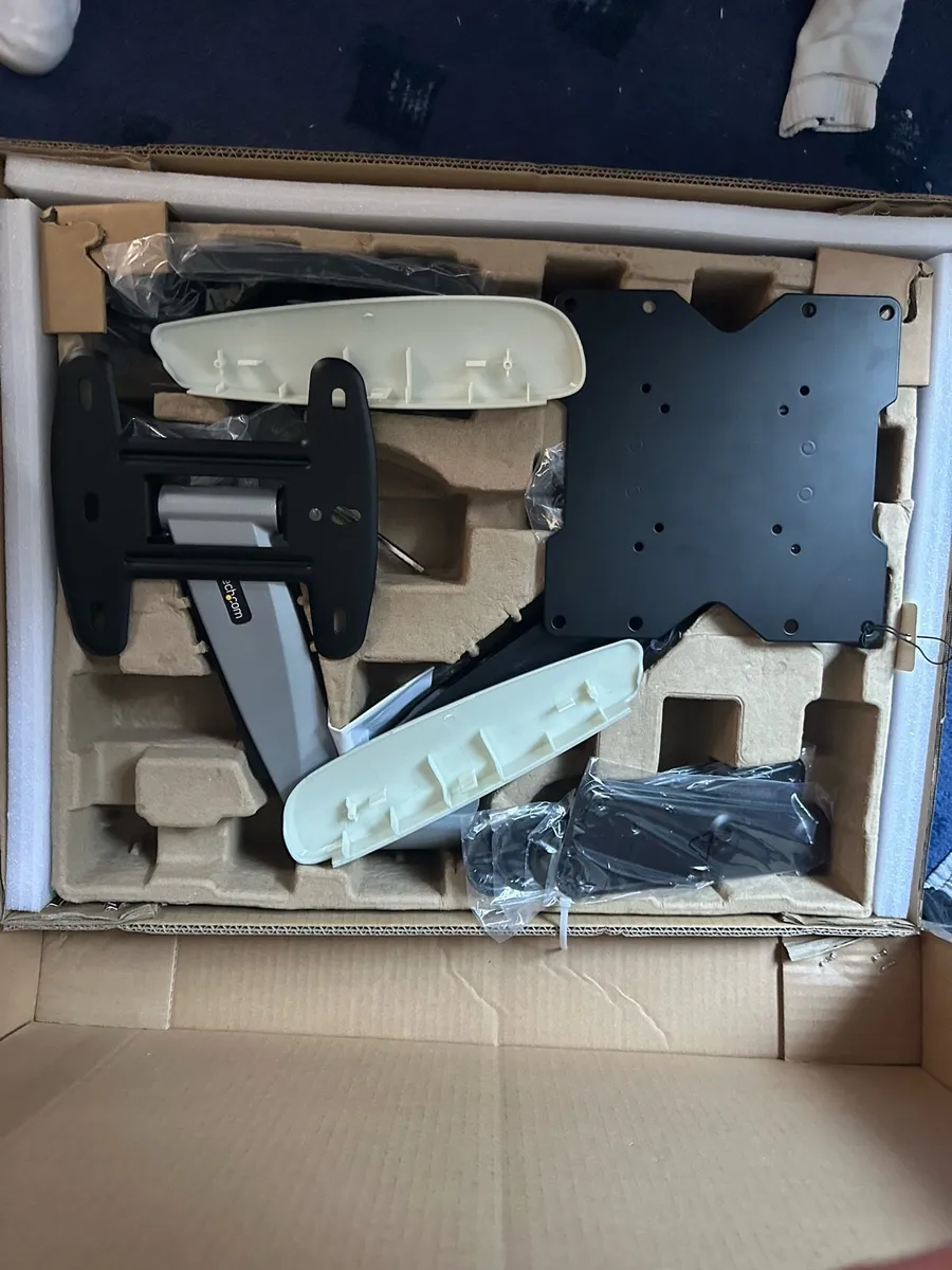 Smart tv and wall stand. New - Image 2