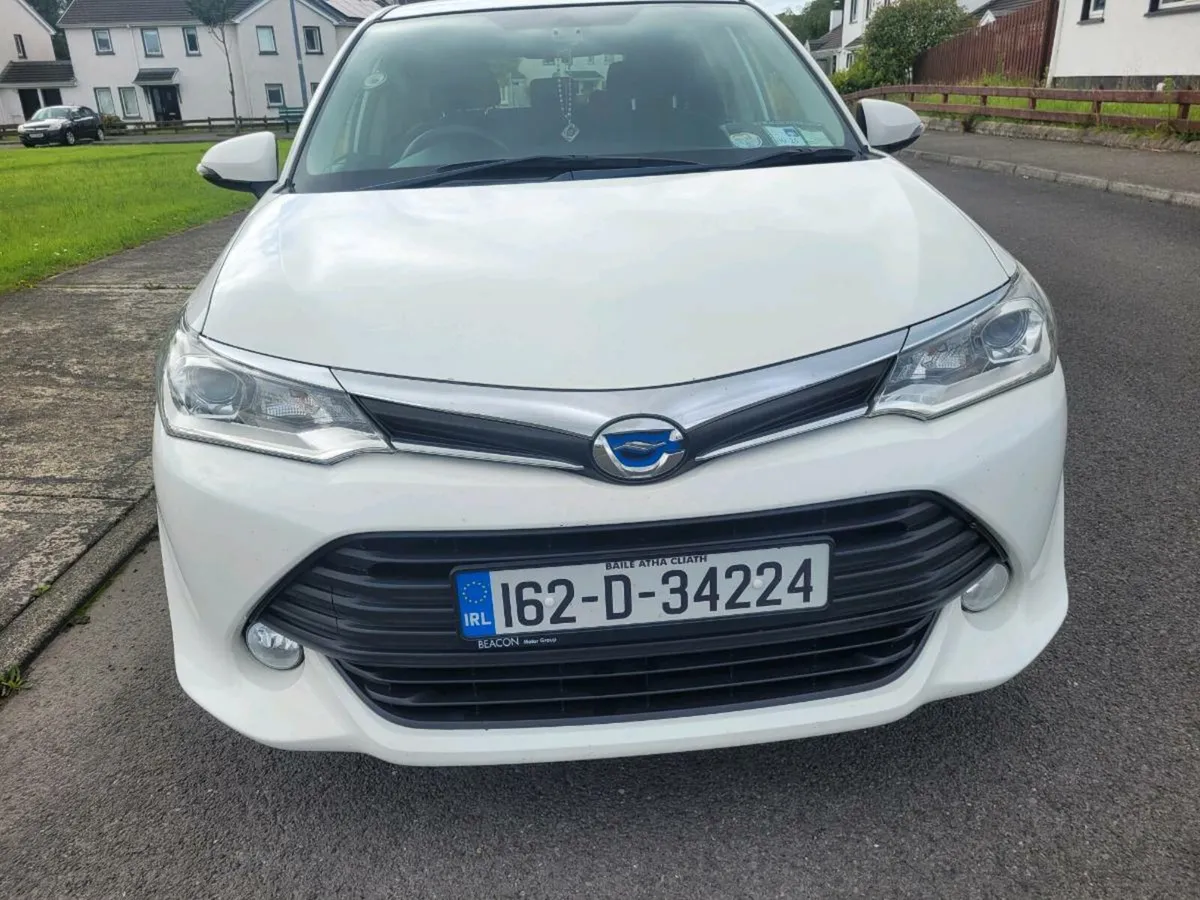 Toyota CORLLA FILDER DAA Hybrid Automatic - Image 1