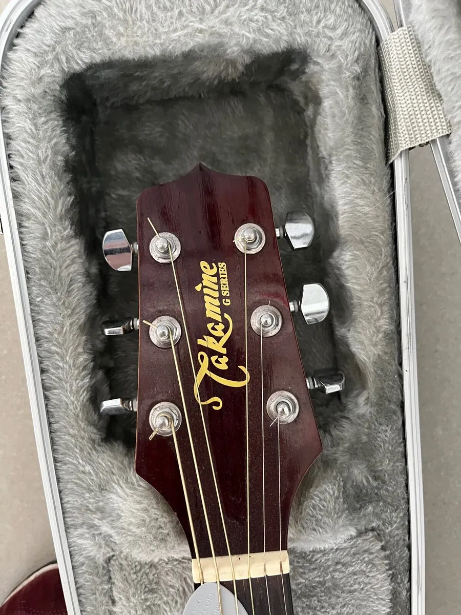 Takamine EG523SC Guitar - Image 4