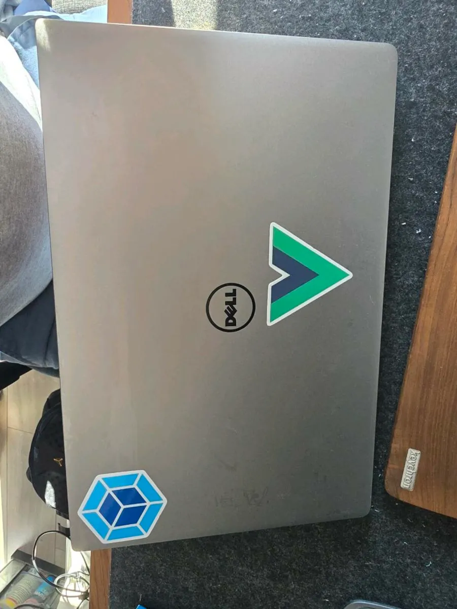 Dell xps 13 i5 8gb ram 256gb ssd - Image 3