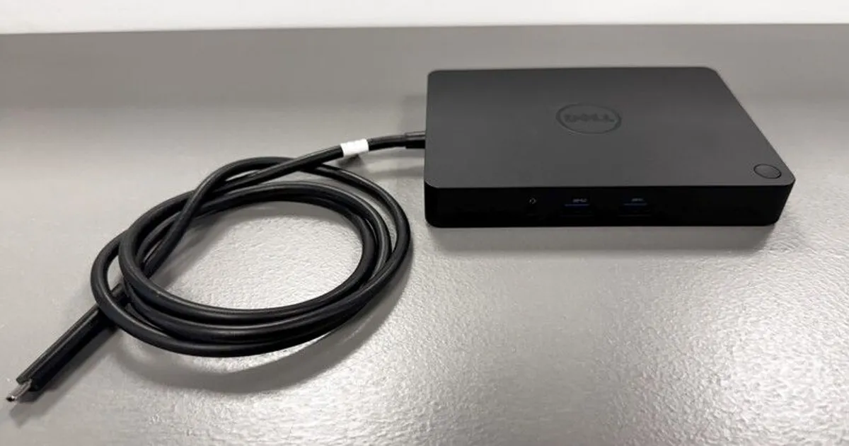 Dell WD15 130W Thunderbolt 4K Docking Station - Image 1