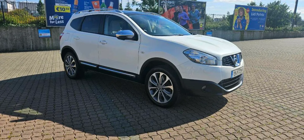 Nissan qashqai 2013 7 seater Quick sale - Image 1