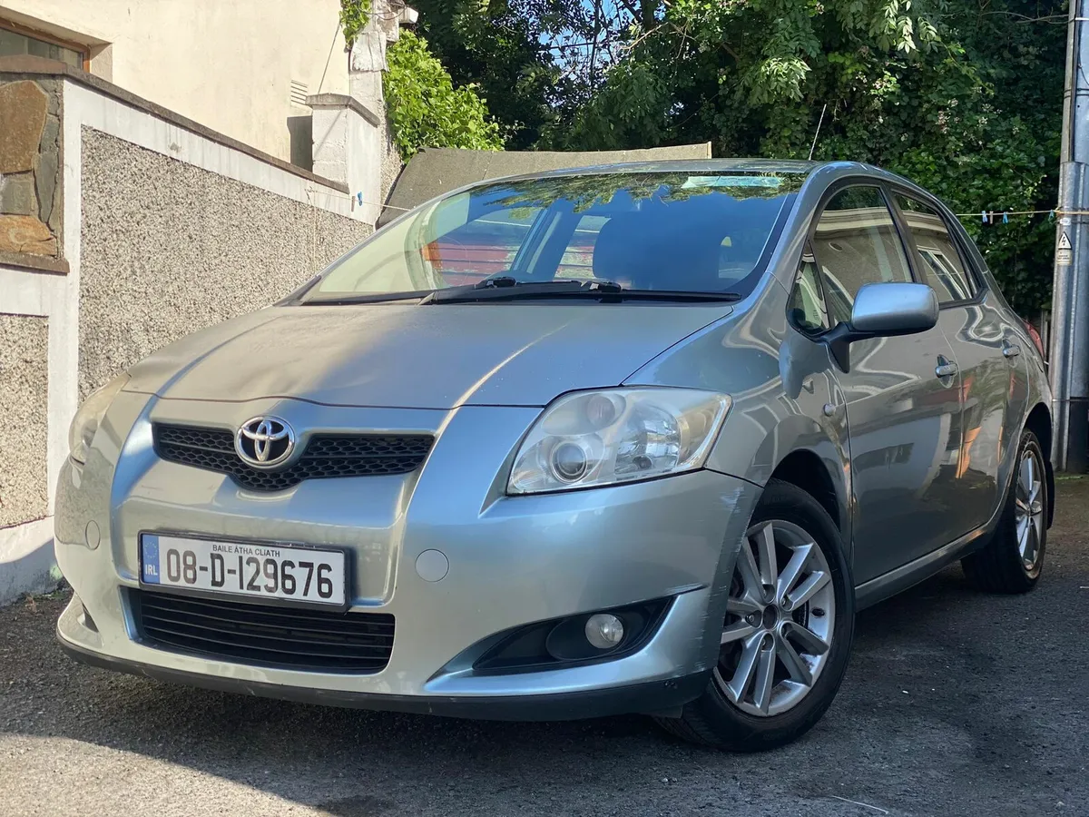 Toyota auris - Image 2