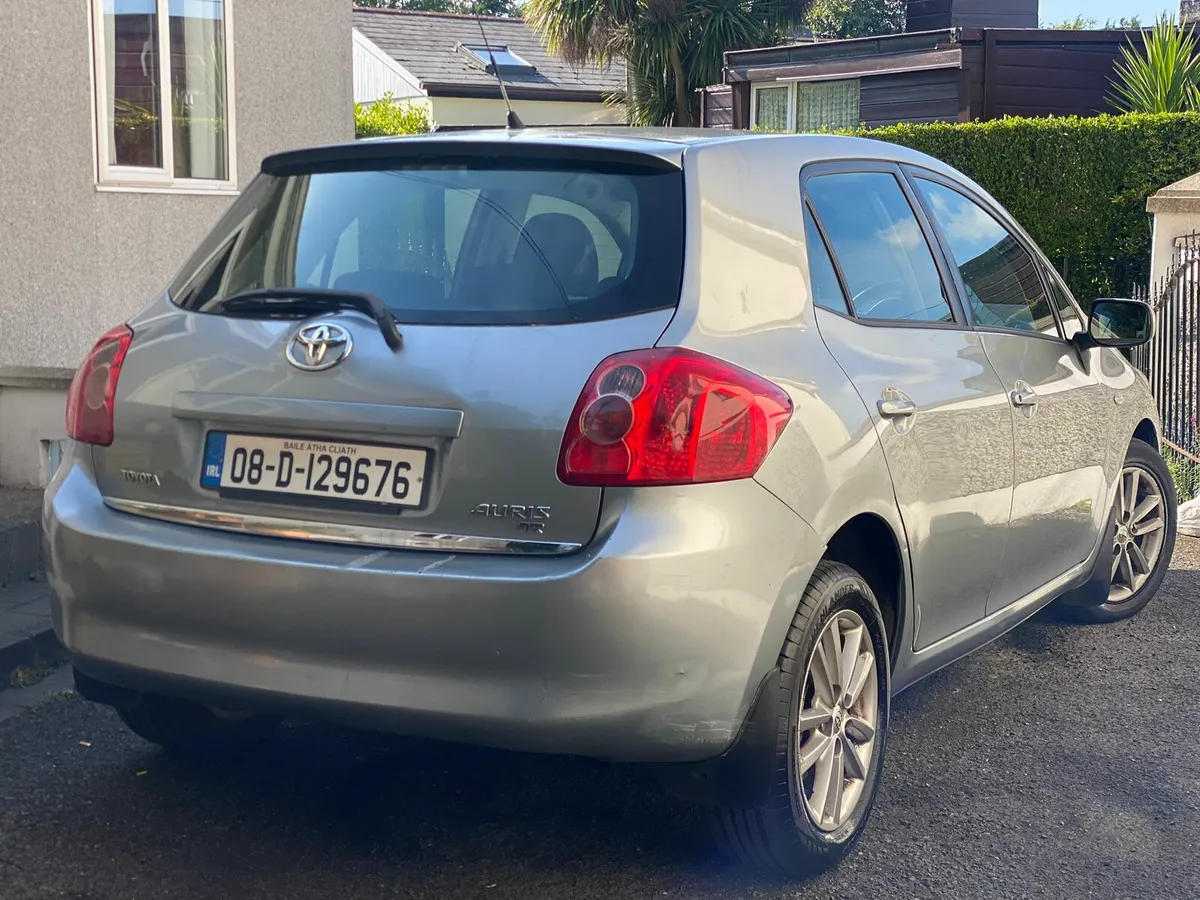 Toyota auris - Image 3