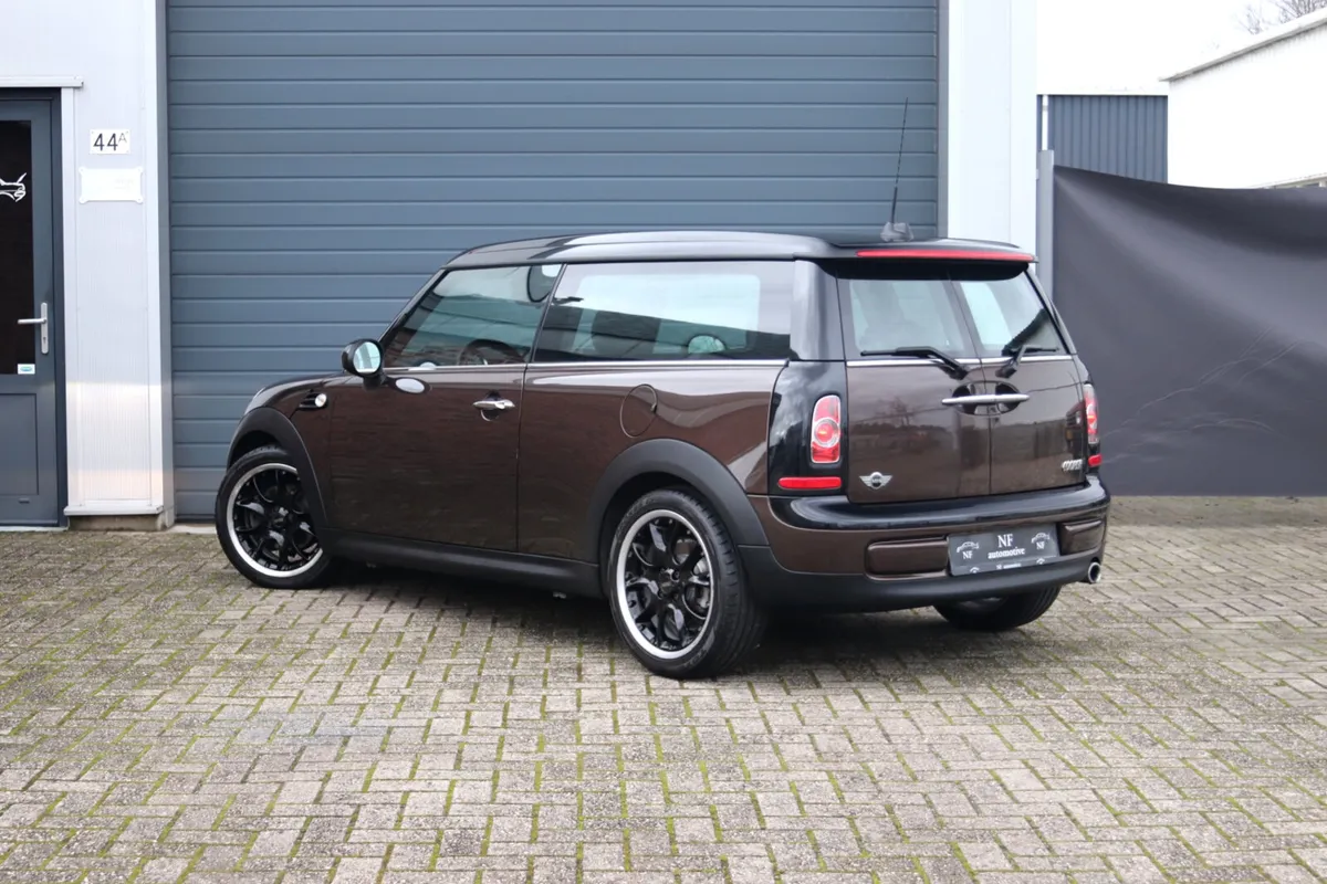 1.6 5DR COOPER - Image 1