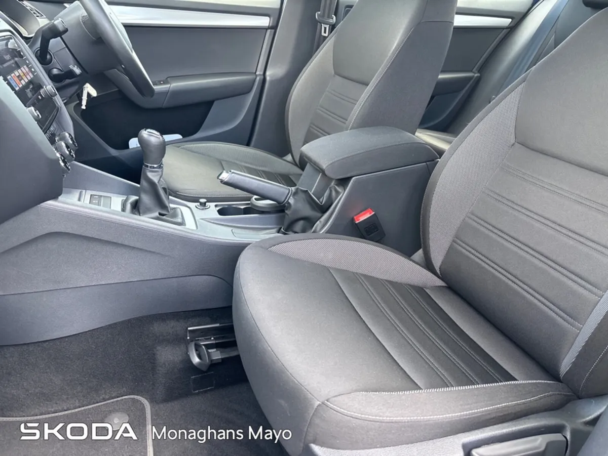 Skoda Octavia 1.0 TSI SE TECHNOLOGY 115PS 5DR - Image 4