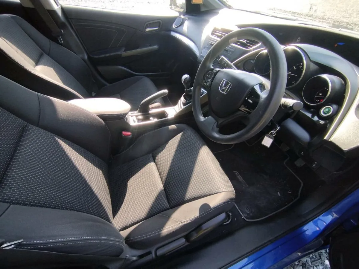 Honda Civic - Image 3