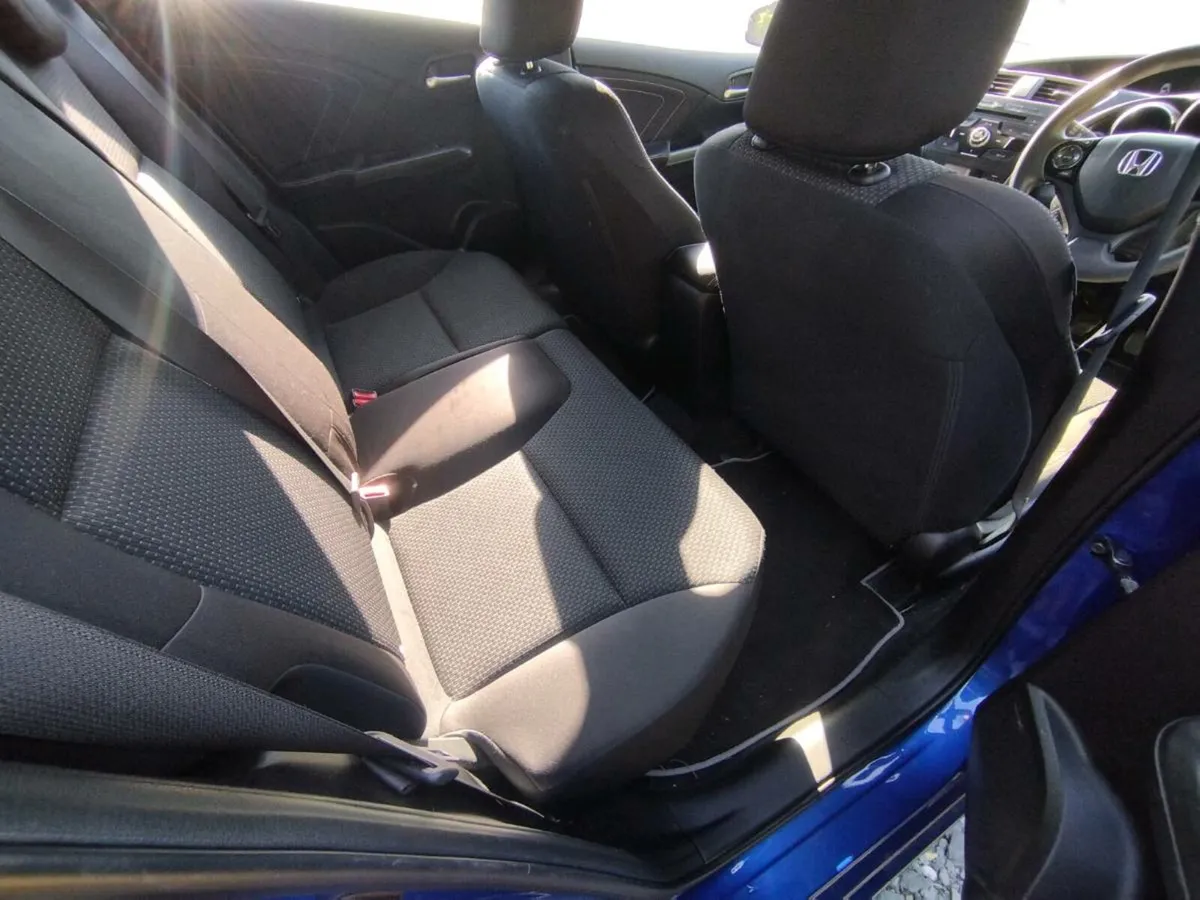 Honda Civic - Image 4