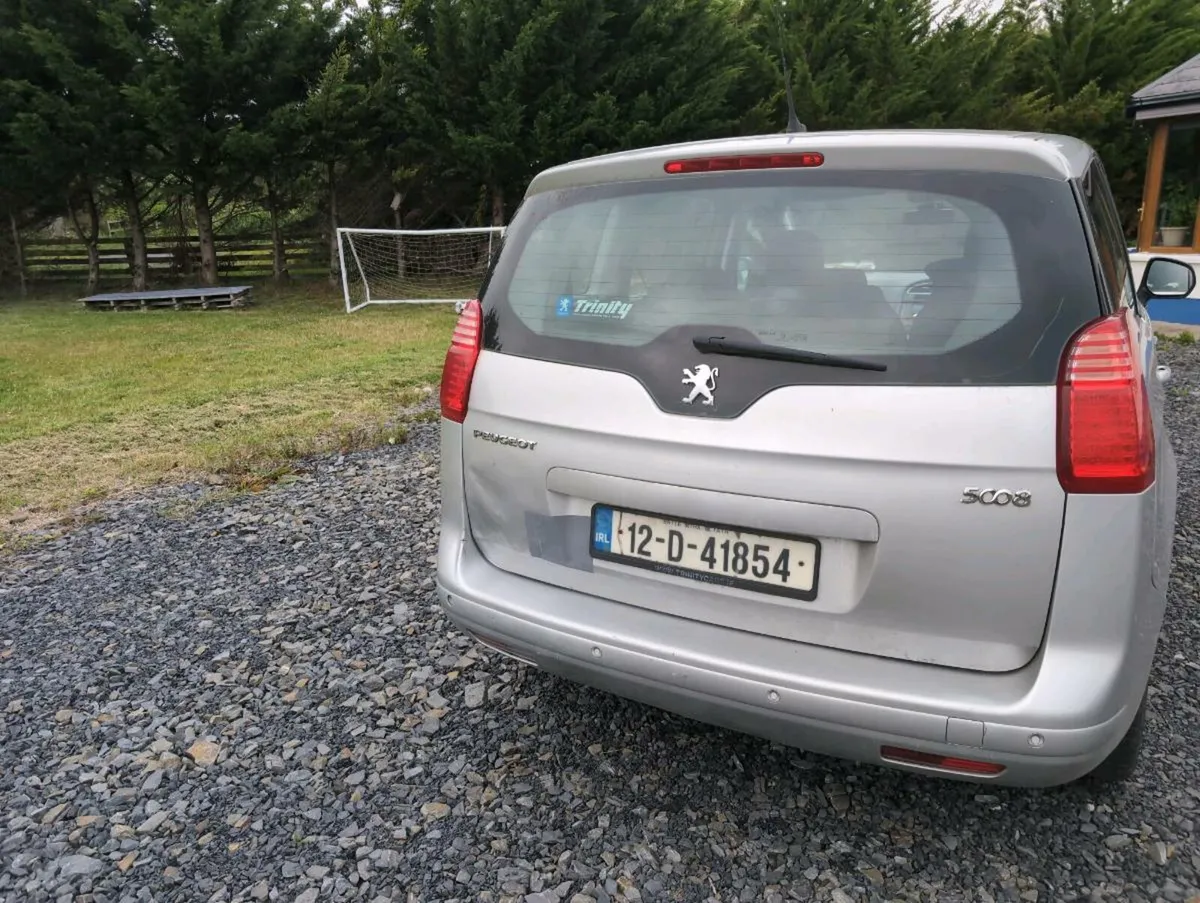 Peugeot 5008 - Image 4