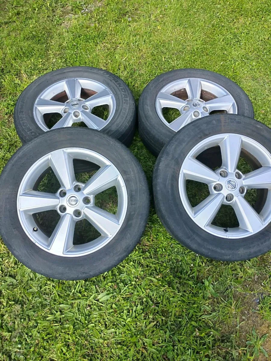 17" Nissan Qashqai alloys - Image 1