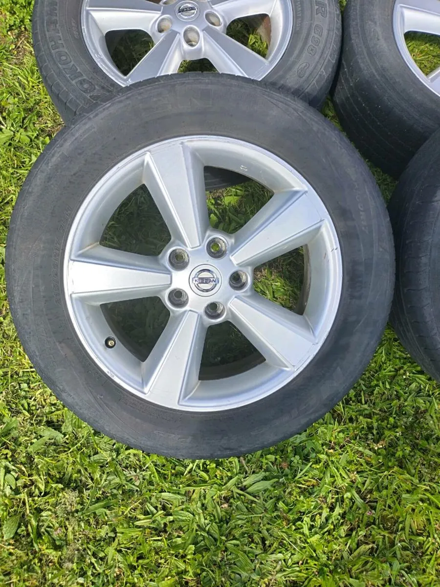 17" Nissan Qashqai alloys - Image 2