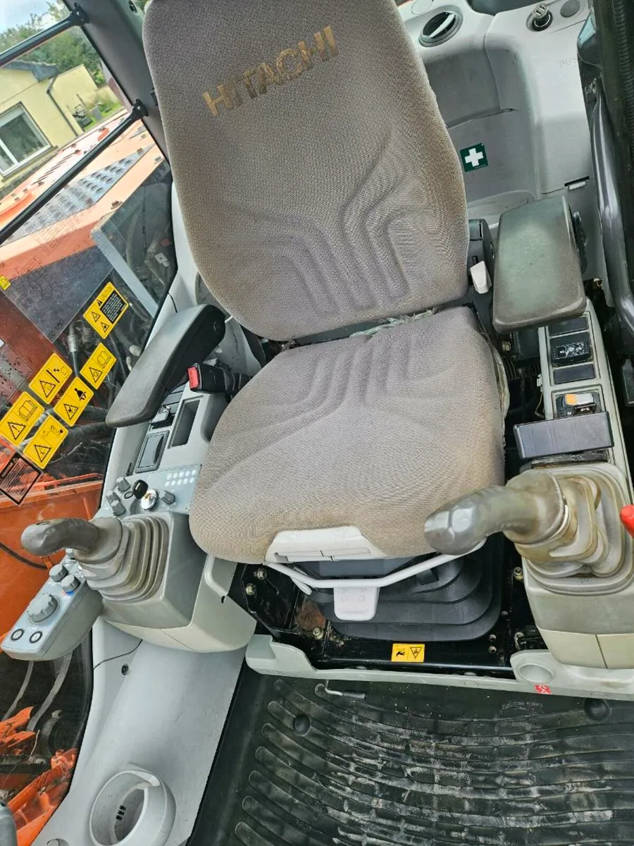 Hitachi 130-5b zaxis 2014 - Image 3