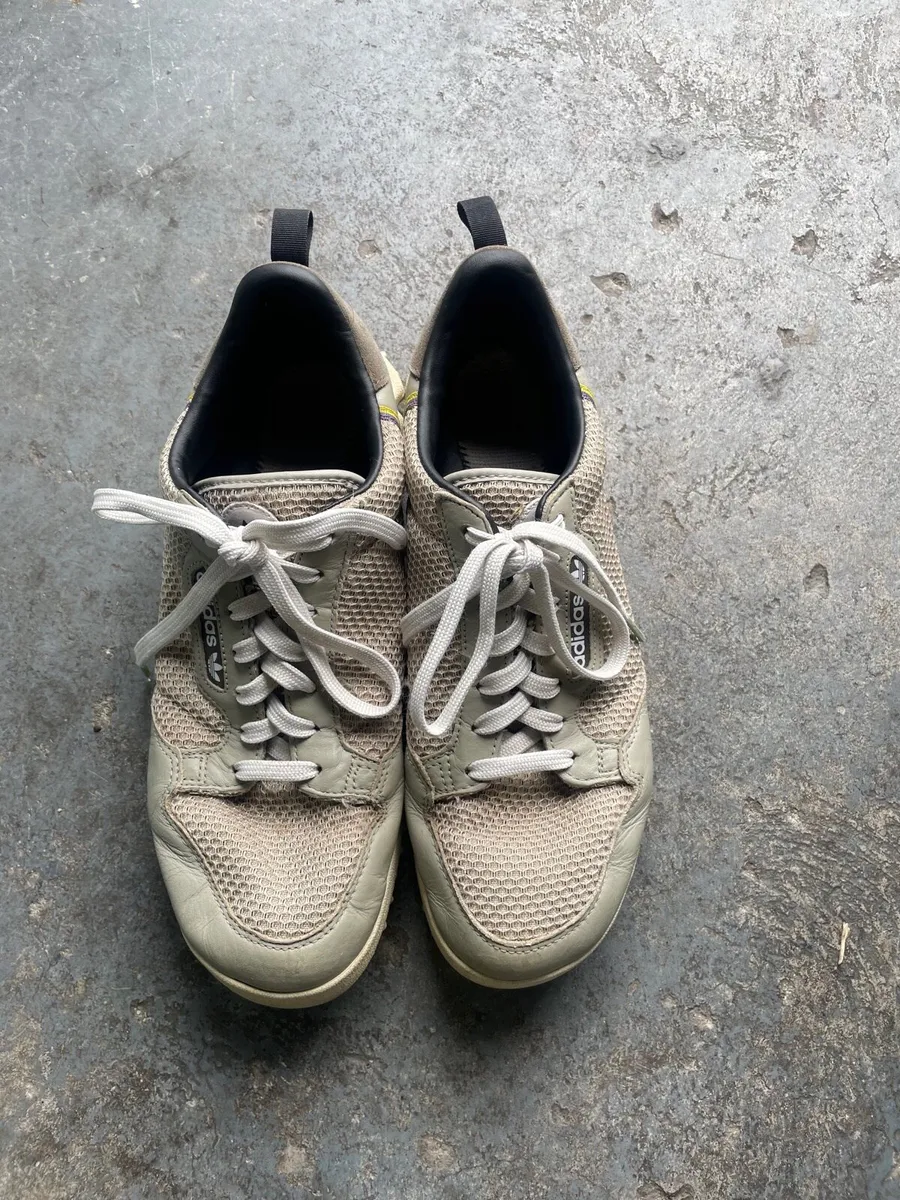 Adidas golf shoes - Image 2