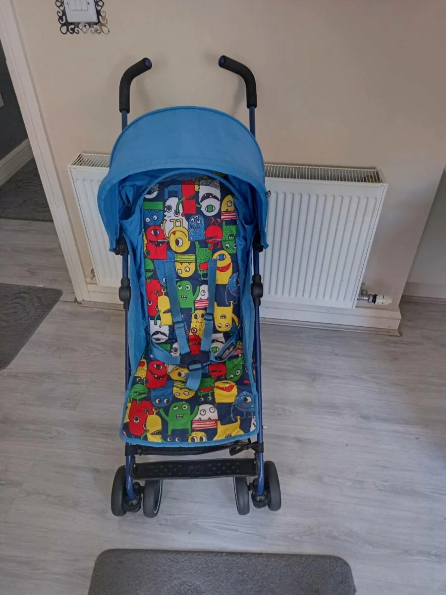 Mothercare baby's buggy. No rain cover's - Image 3