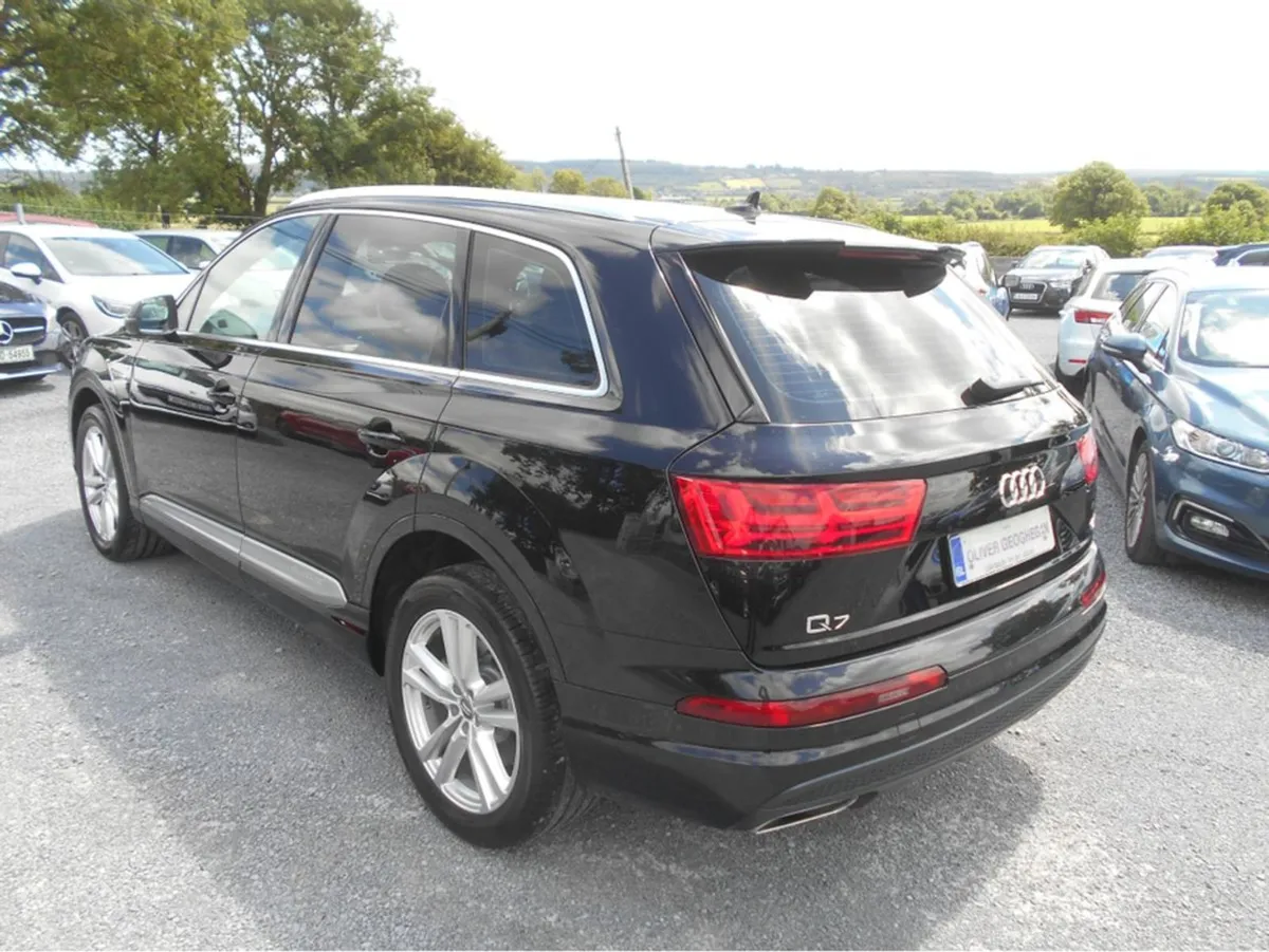 Audi Q7 3.0 TDI S Line (camera) (7 Seater) - Image 3