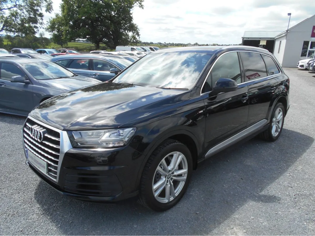 Audi Q7 3.0 TDI S Line (camera) (7 Seater) - Image 4