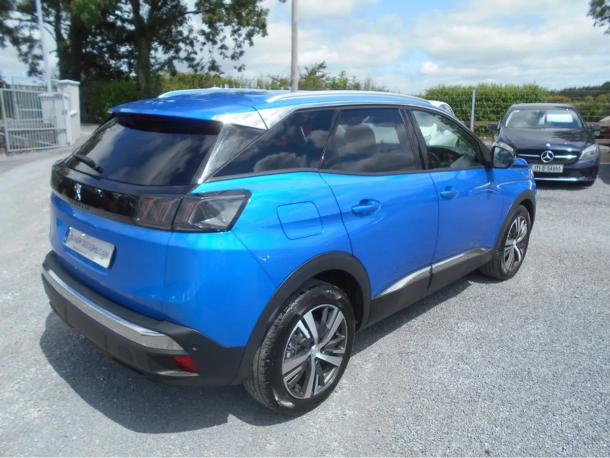 Peugeot 3008 Allure 1.5 Blue HDI (camera) - Image 2