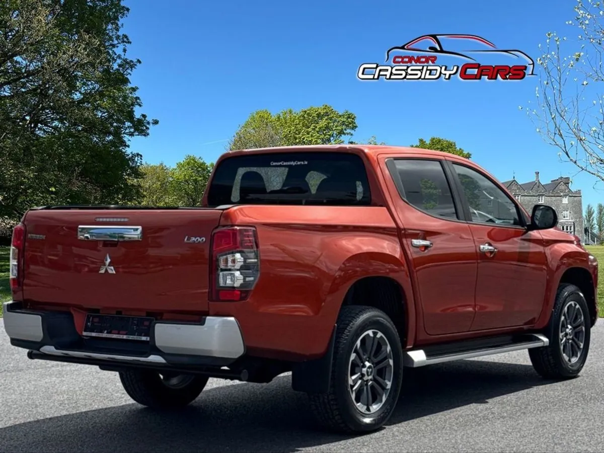 Mitsubishi L 200 Di-d Warrior DCB  low Miles - Image 2
