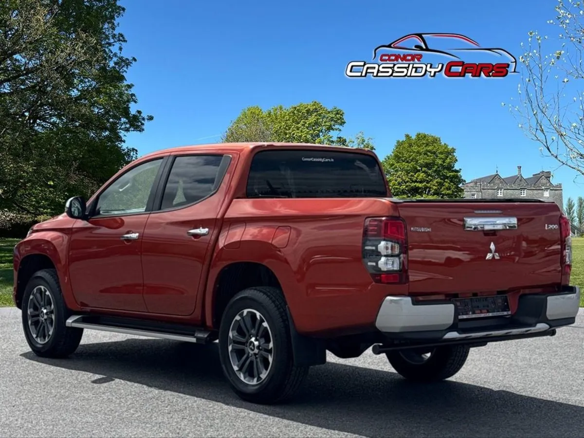 Mitsubishi L 200 Di-d Warrior DCB  low Miles - Image 3