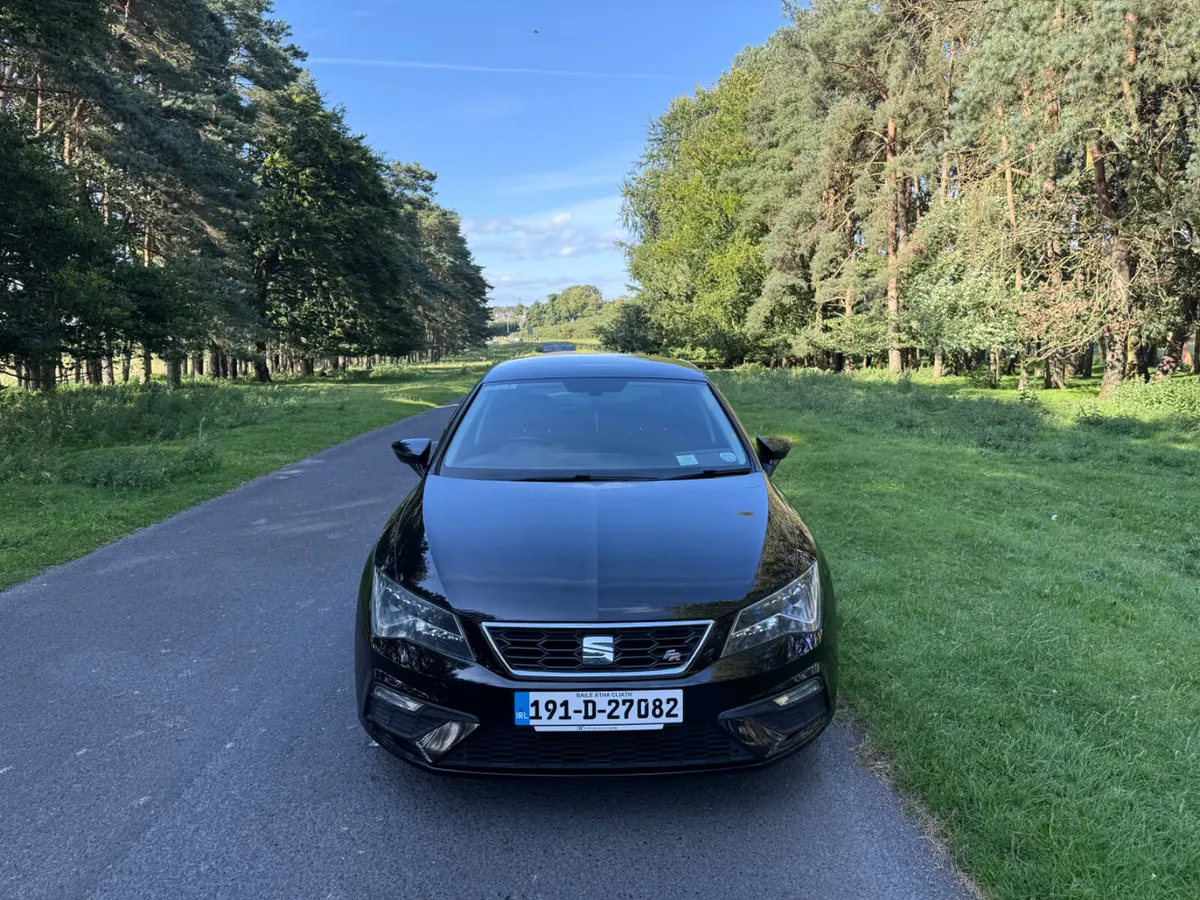 SEAT Leon 2019 1.5 TSI FR - Image 2