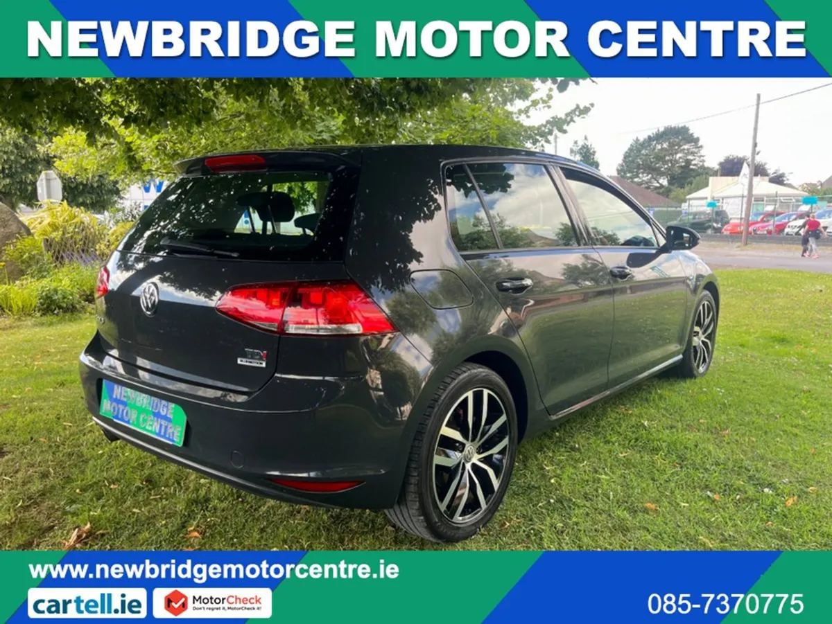 Volkswagen Golf Trendline 1.6 TDI Manual 5speed 5 - Image 4