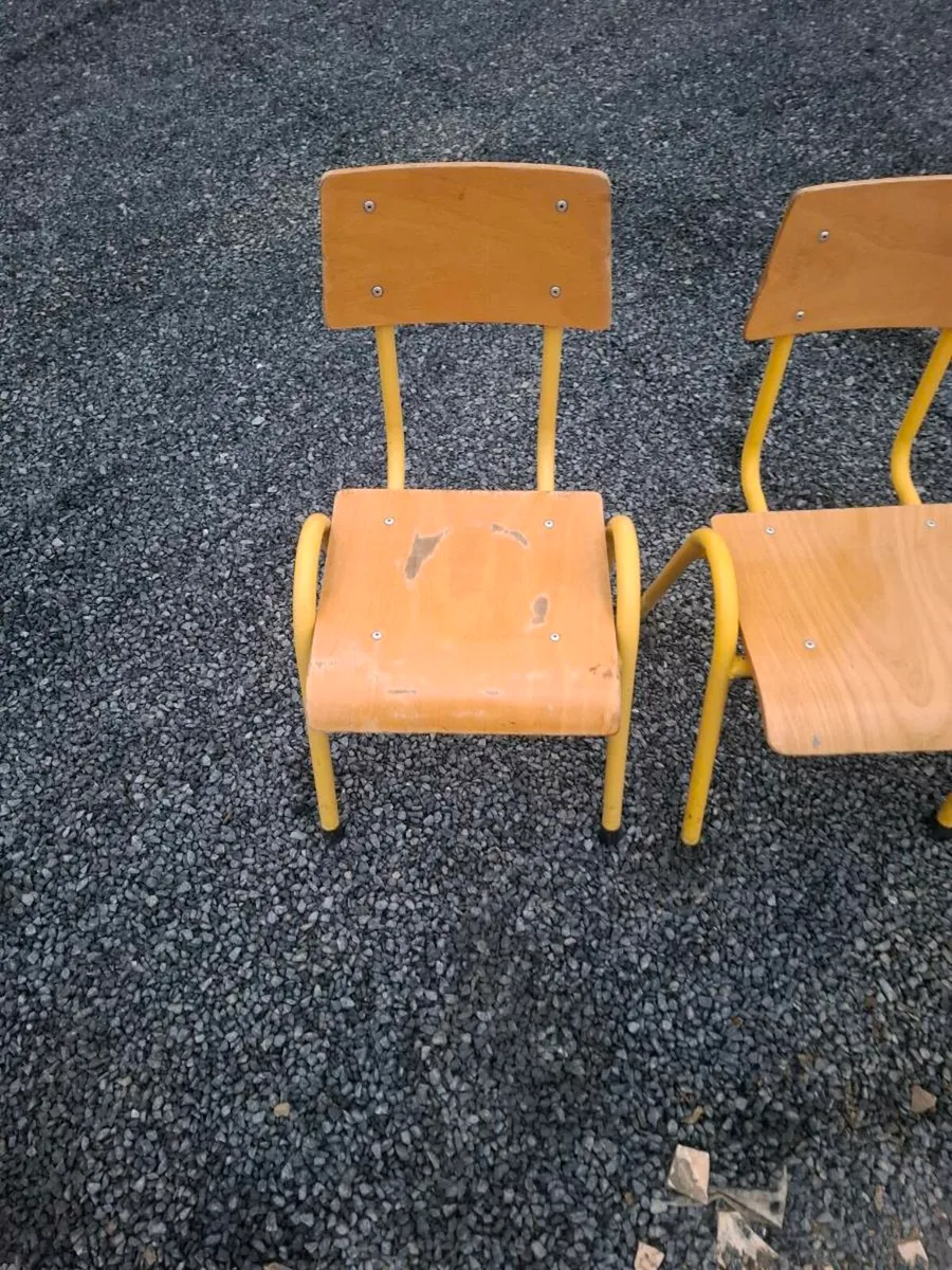 Small chairs - Image 1