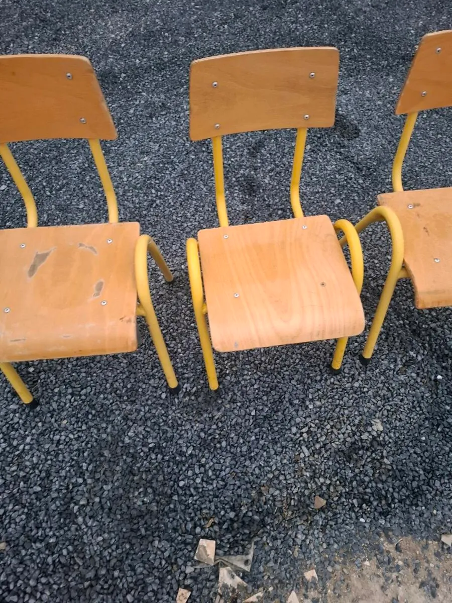 Small chairs - Image 2
