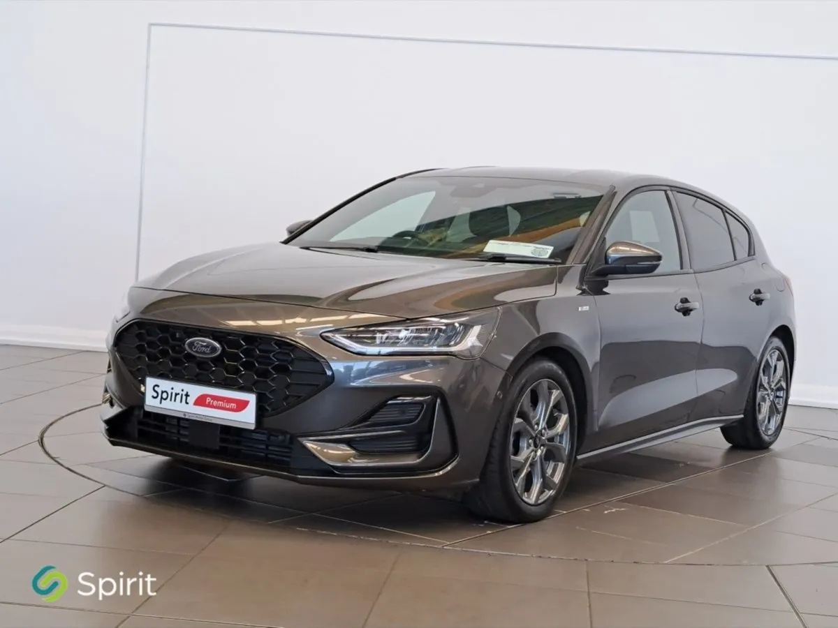 Ford Focus St-line 1.0l Ecoboost 125PS Call John - Image 4