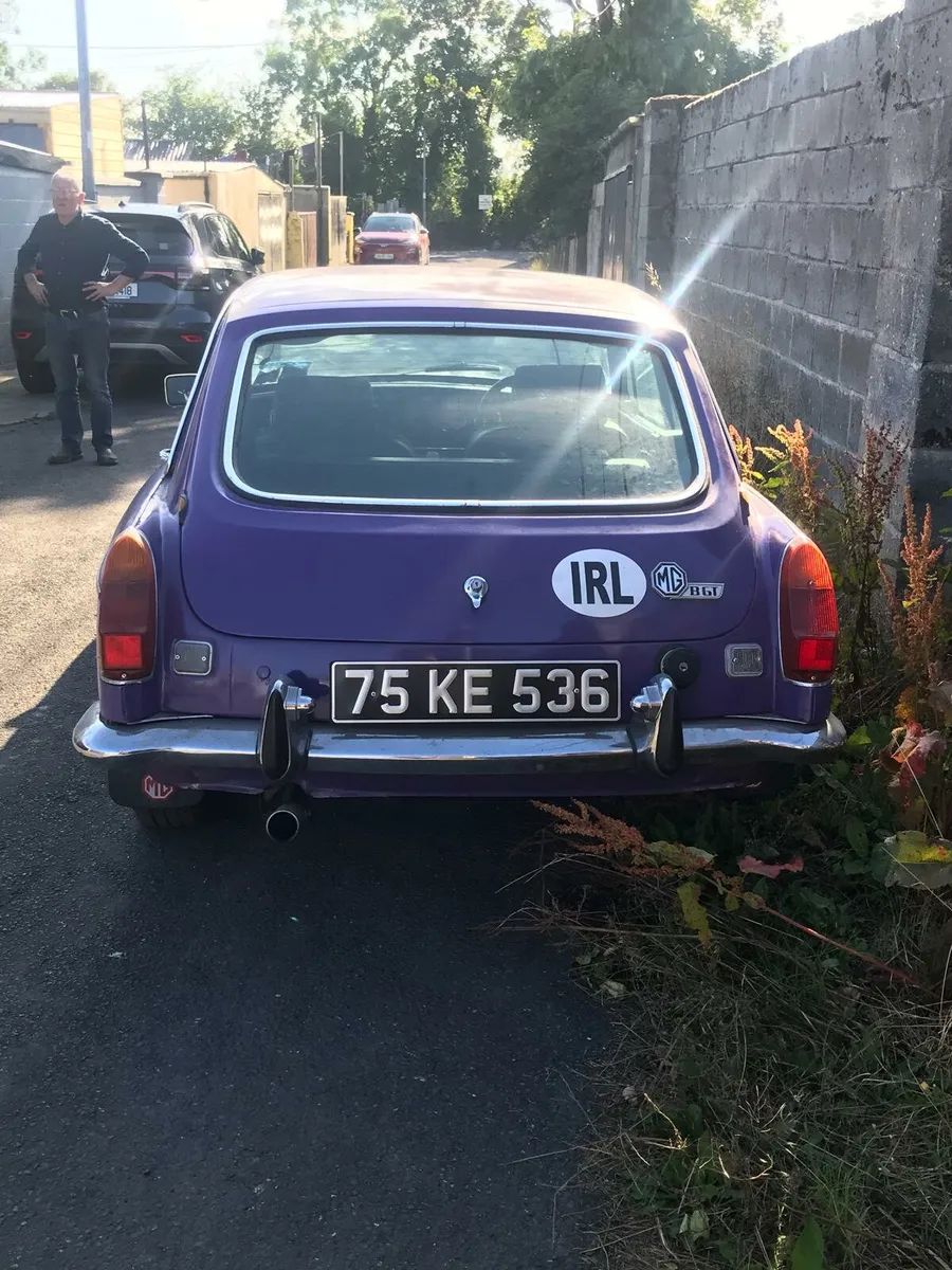 Car - Image 4