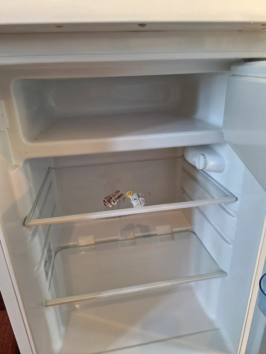 Small fridge for sale - Image 4